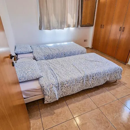 Apartment Sunny 2br Heart Of